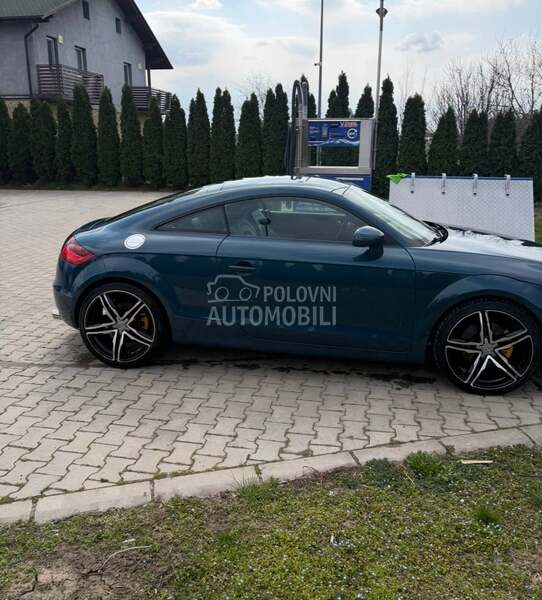 Audi TT 