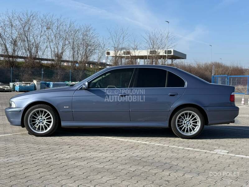 BMW 525 