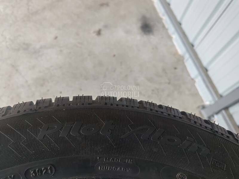 Michelin 245/50 R18 Zimska