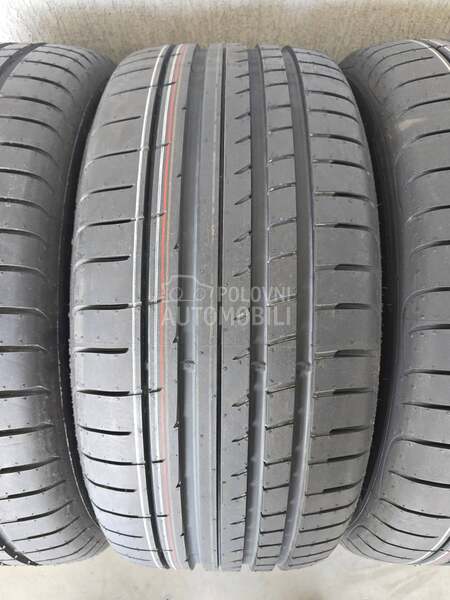 Goodyear 285/45 R20 Letnja