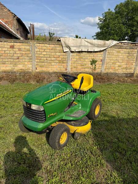 John Deere jd 155
