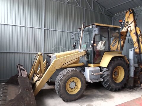 Massey Ferguson 860