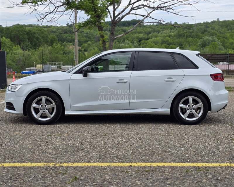 Audi A3 1.6 tdi.CH