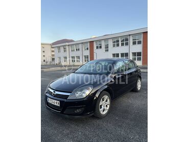 Opel Astra H 