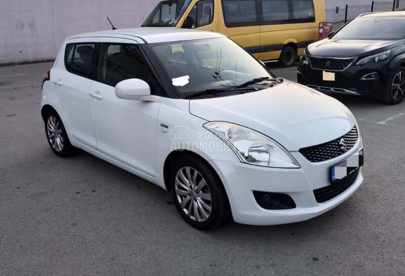 Suzuki Swift 