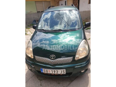 Toyota Yaris Verso 
