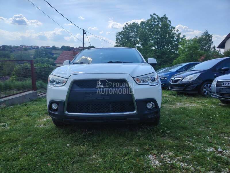 Mitsubishi ASX 