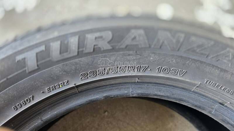 Bridgestone 235/55 R17 Letnja