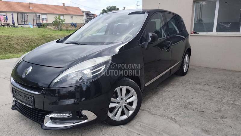 Renault Scenic INITIALE PARIZ