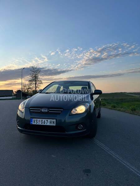 Kia cee`d 