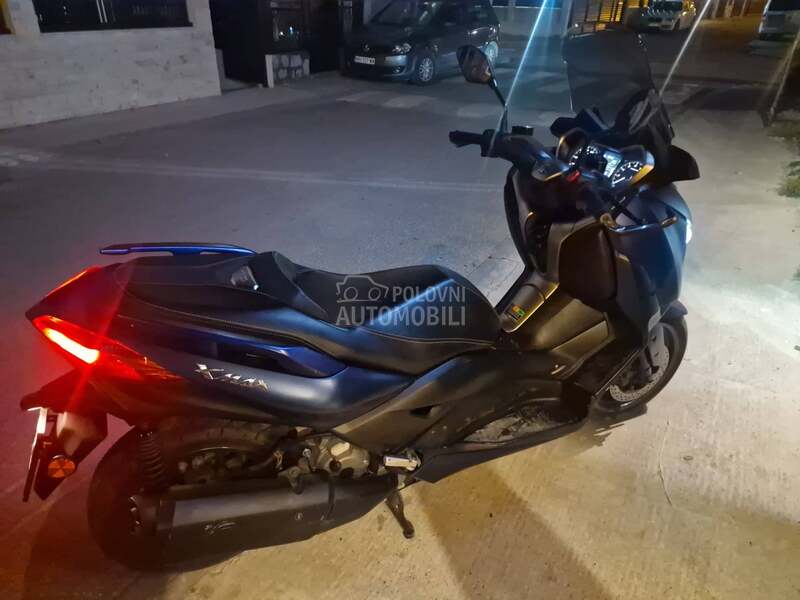 Yamaha x max