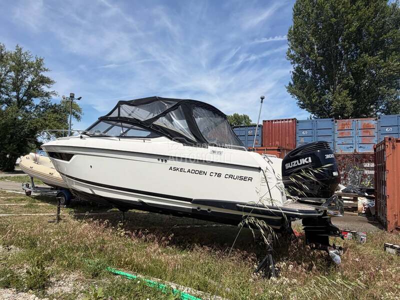 AKSELADEN C76 CRUISER