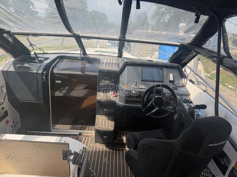 AKSELADEN C76 CRUISER