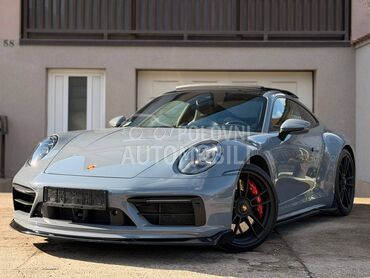 Porsche 911 GTS/Lift/Pano/Chrono