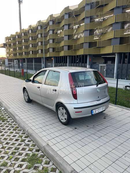 Zastava 10 1.2
