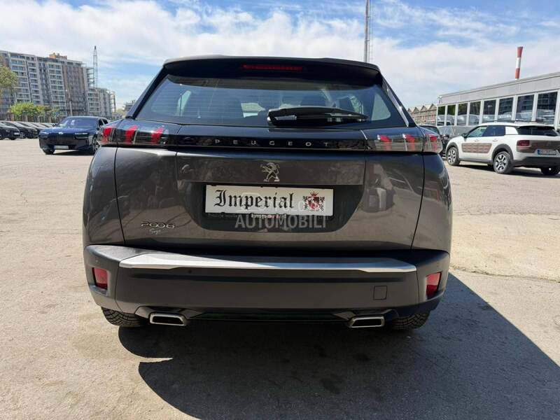 Peugeot 2008 1.2 B Autom