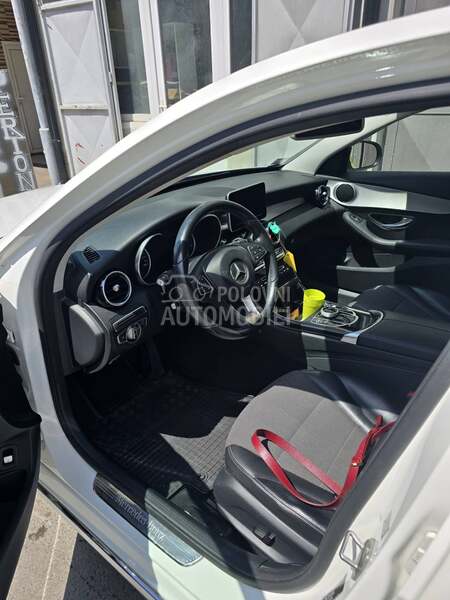 Mercedes Benz C 200 