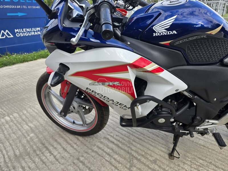 Honda CBR 250R