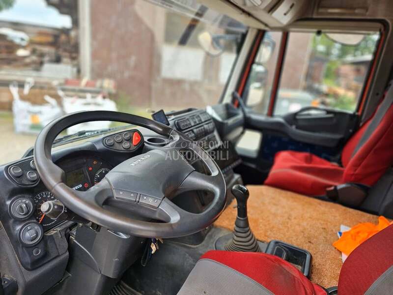 Iveco Trakker AD / LA2262
