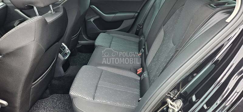 Škoda Octavia 1.0 sportline