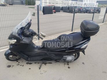 Suzuki burgman