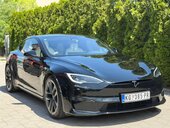 Tesla Model S Plaid