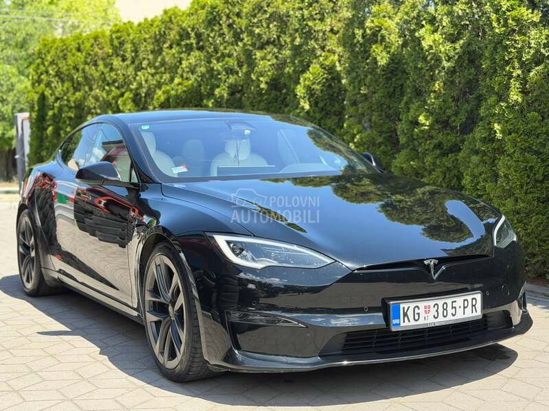 Tesla Model S Plaid