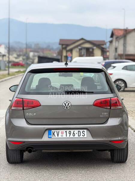 Volkswagen Golf 7 