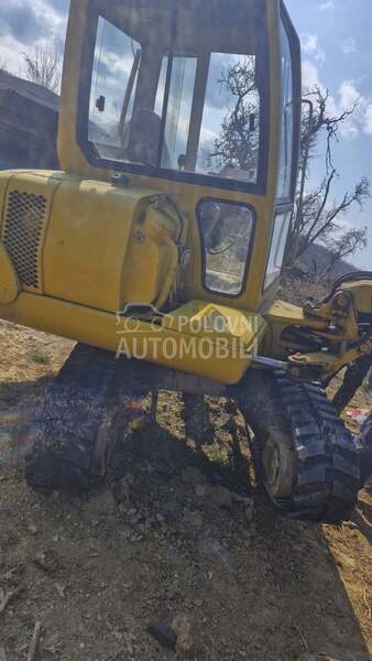 Komatsu PC40 /3