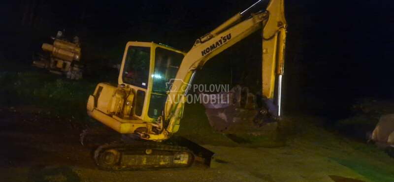 Komatsu PC40 /3