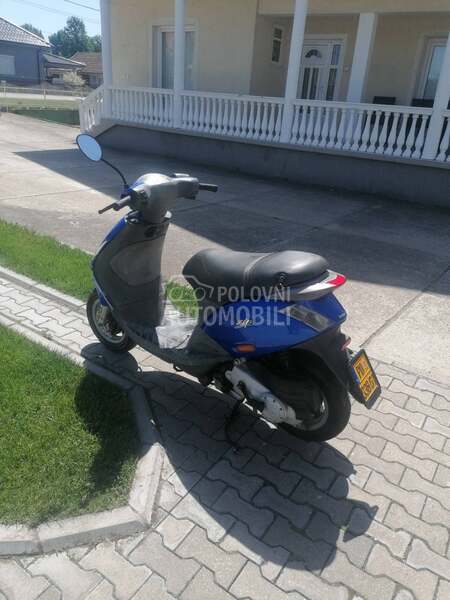 Piaggio Zip