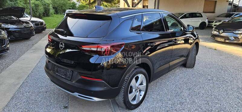 Opel Grandland X 1.2 ULTIMAT AUTO NOV