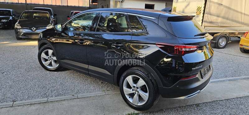 Opel Grandland X 1.2 ULTIMAT AUTO NOV