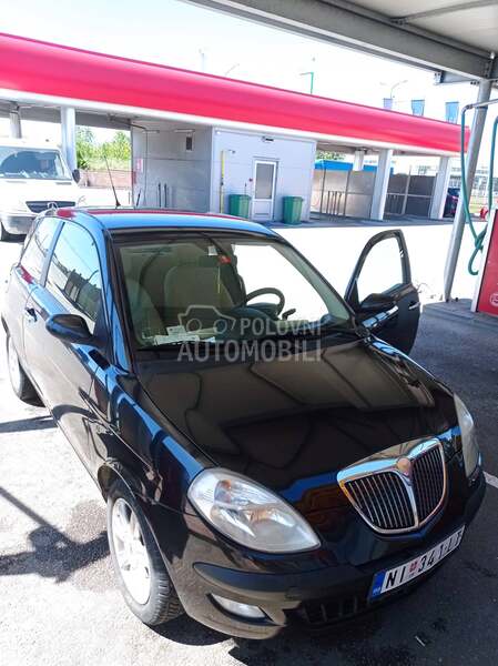 Lancia Ypsilon 1.3