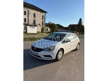 Opel Astra K 1399
