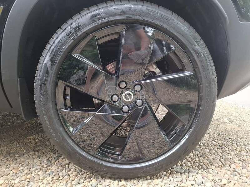 Volvo XC40 B3 Plus Dark