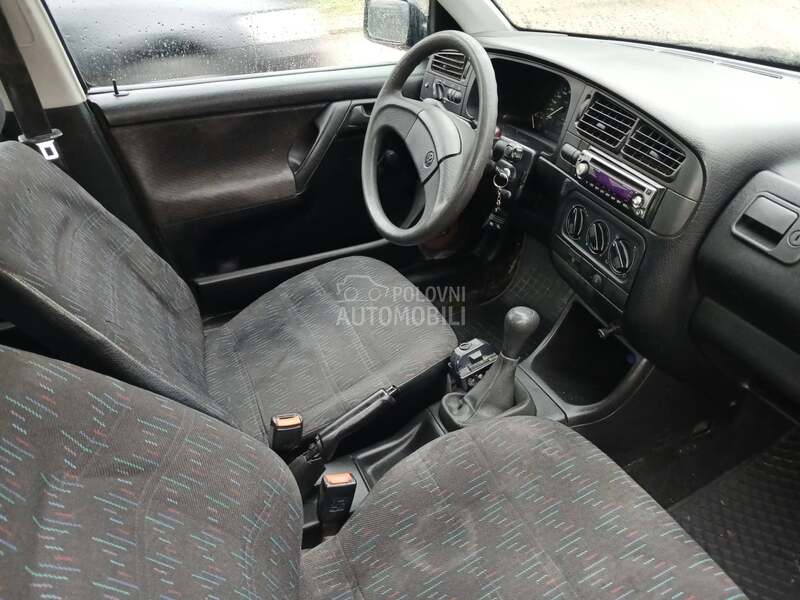 Volkswagen Golf 3 