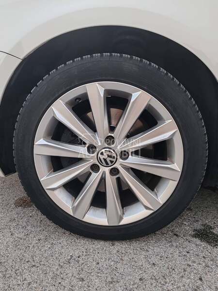Volkswagen Passat B7 