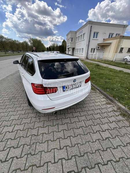 BMW 320 