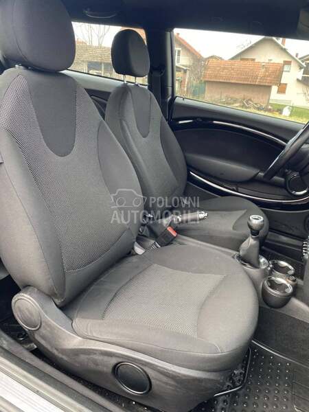 MINI Cooper D