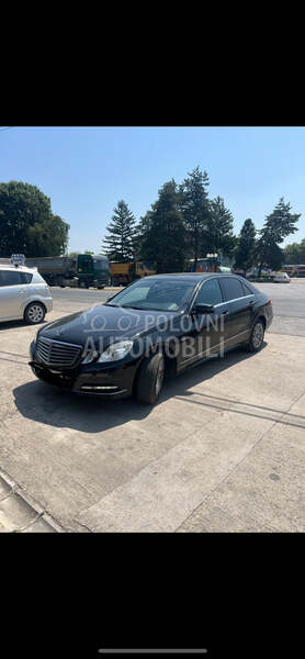 Mercedes Benz E 220 BlueEFFICIENCY