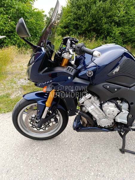 Yamaha FZ1S