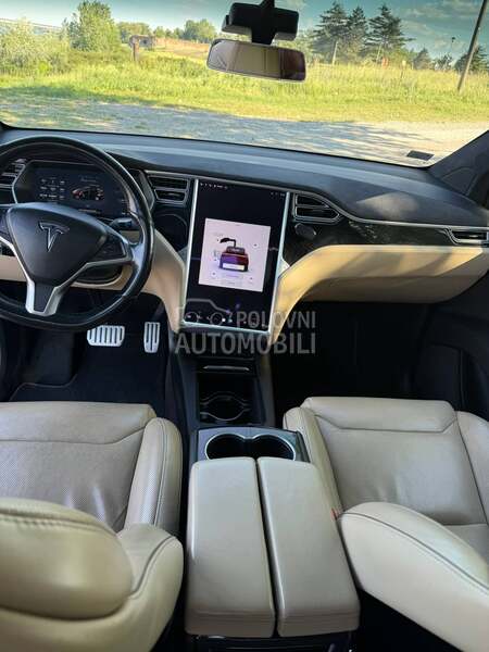 Tesla Model X P90 D