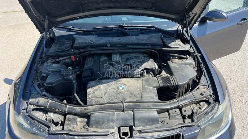 BMW 320 320i