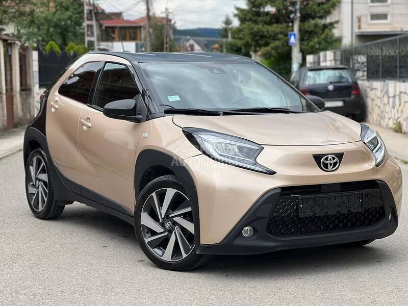 Toyota Aygo X BiColour
