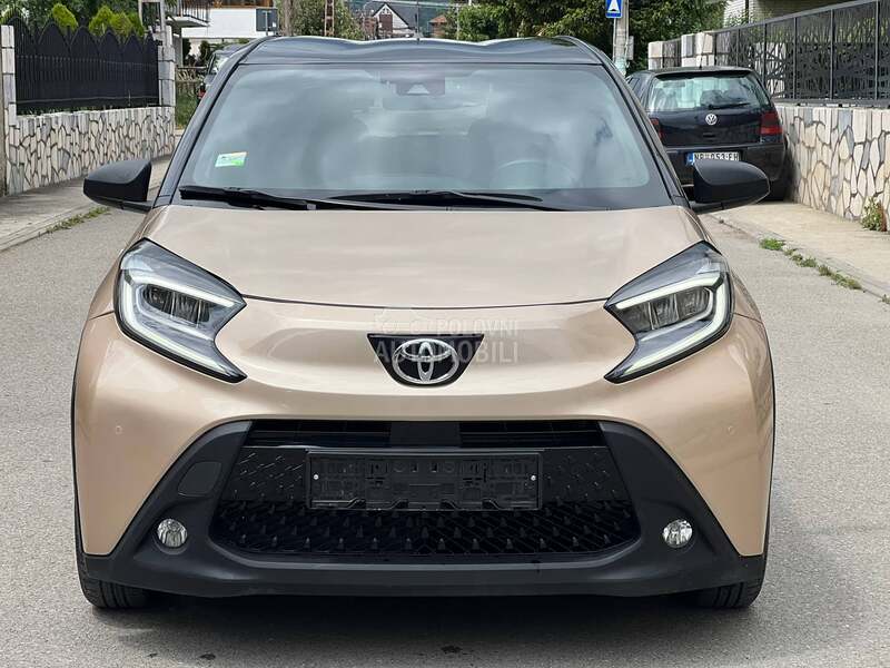 Toyota Aygo X BiColour