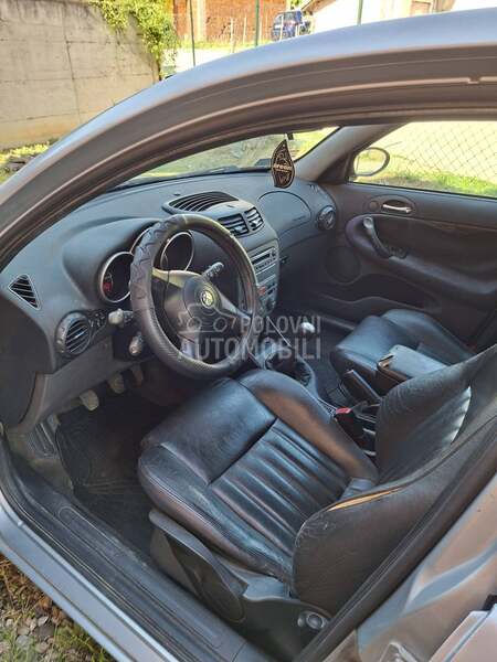 Alfa Romeo 147 