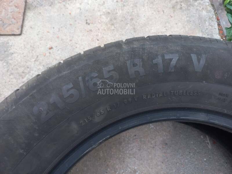 Continental 215/65 R17 Letnja