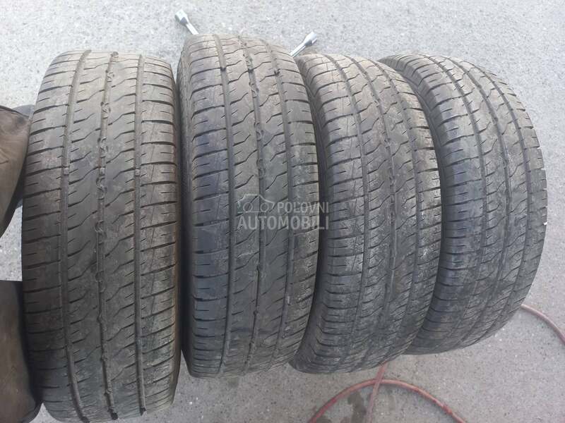 Semperit 215/75 R16 Letnja