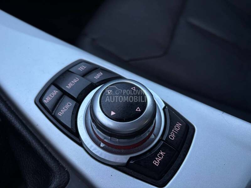 BMW 318 D